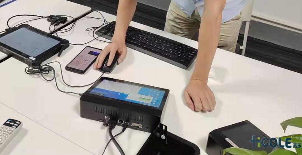 工业一体机显示器