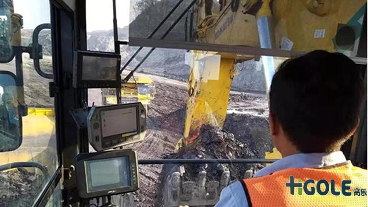 10.1寸车载平板电脑