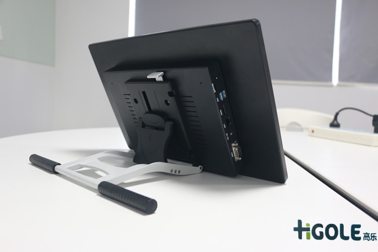 嵌入式工业平板电脑