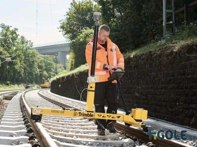 铁轨检测小车